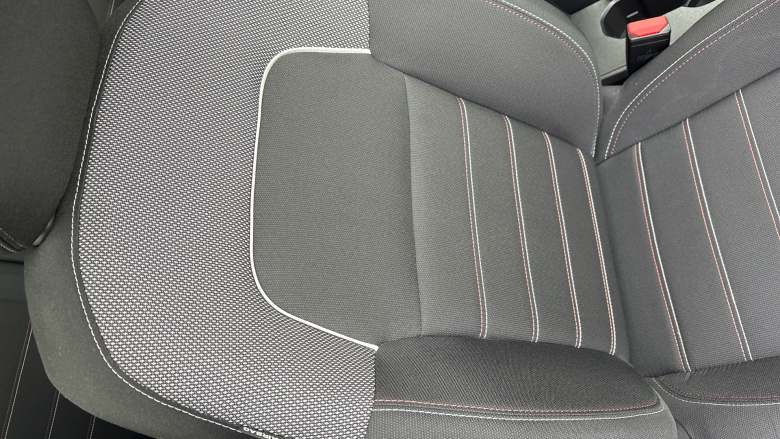 Dacia Jogger 1.0 TCe Extreme SE 5dr Petrol Estate